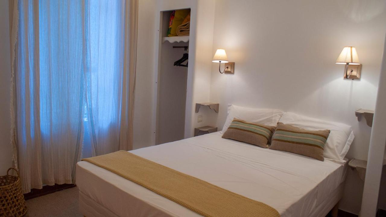 Logis Hotel & Restaurant Du Parc Gémenos Extérieur photo